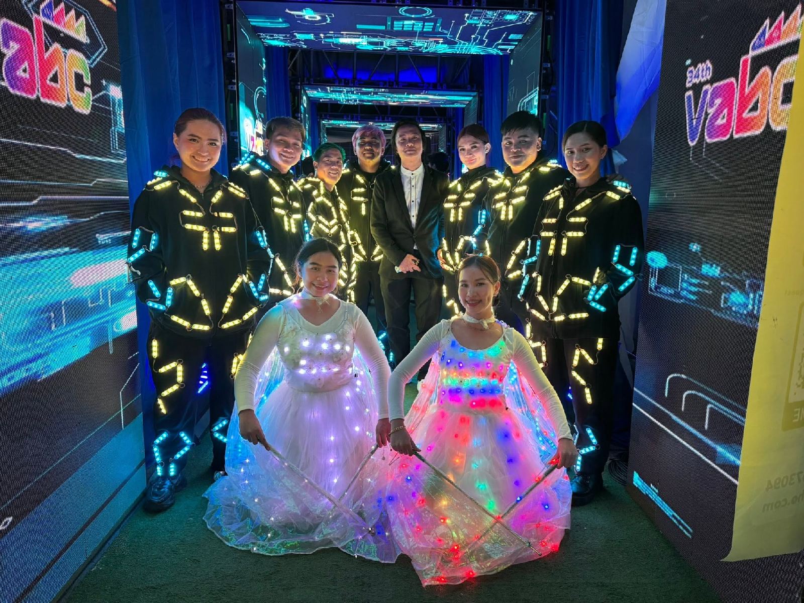 Pyrolights Manila - LED Dancers Manila Lights Up PCCI Event in Tacloban City