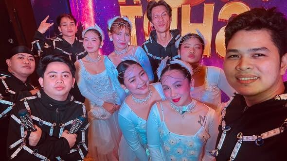 Pyrolights Manila - LED Dancers Manila Lights Up Moonshot Awards 2026 for Atlas Palm