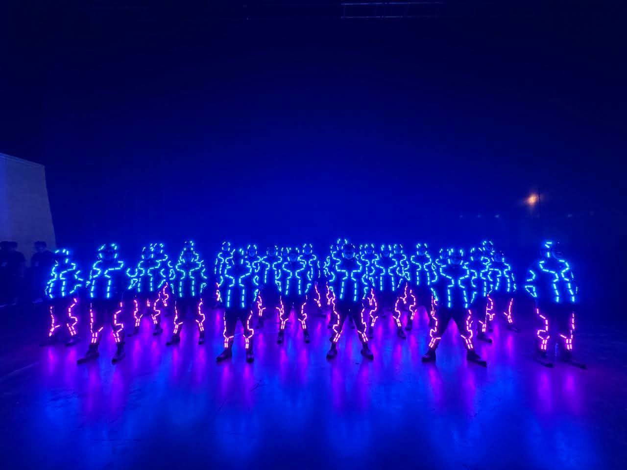 Pyrolights Manila - LED Dancers Manila Brings 30 LED Tron Dancers to Sun Life's The Final Call