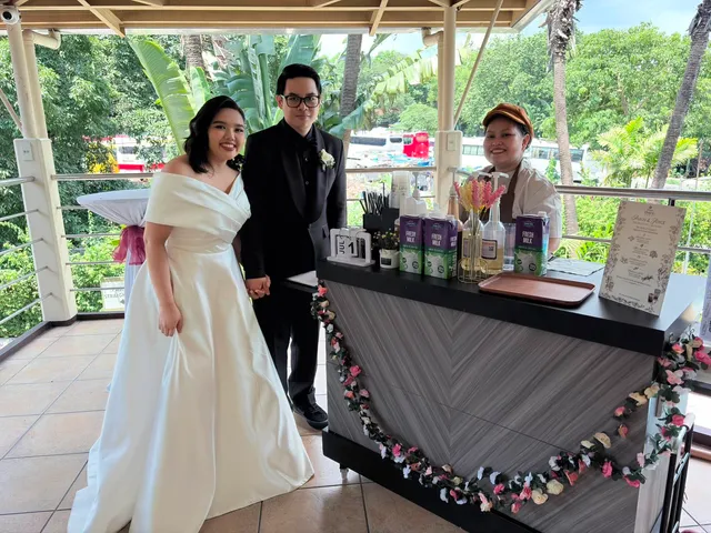 Bean There coffee cart