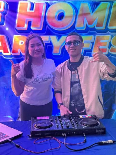 DJ/SPINNER SERVICE