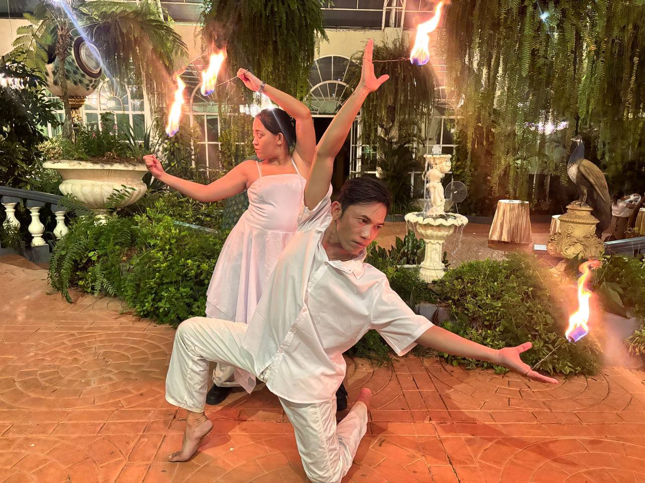 Fire dancers Philippines